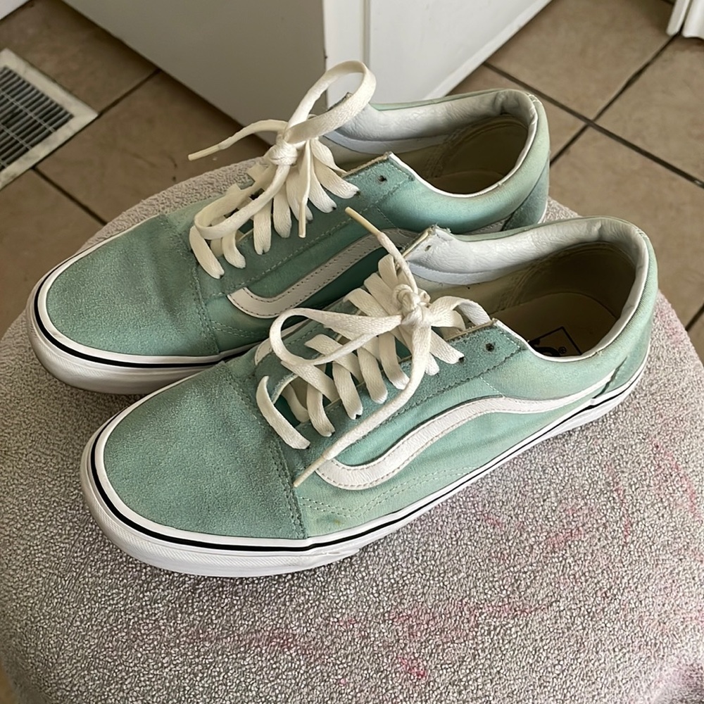VANS Surf Green Skate Shoe 10.5 Used